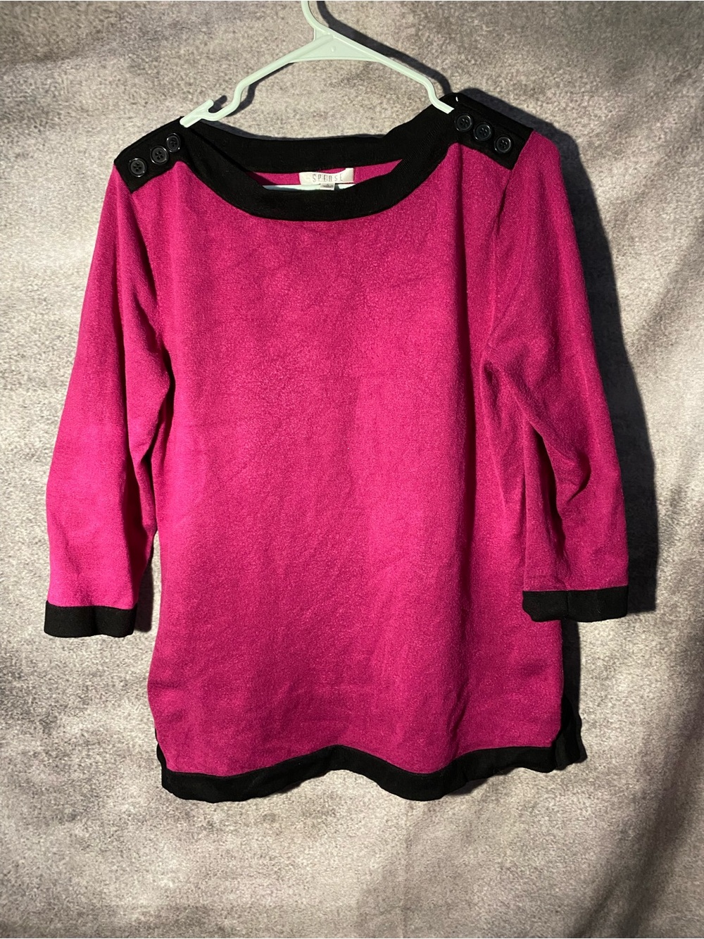 Spense Women L Fuchsia Pink Knit Top Shoulder Buttons 3/4 Sleeve Black Trim⁠
